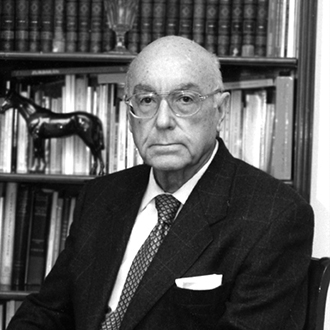 Manuel Clavero Arévalo