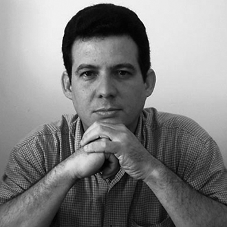 Amir Valle